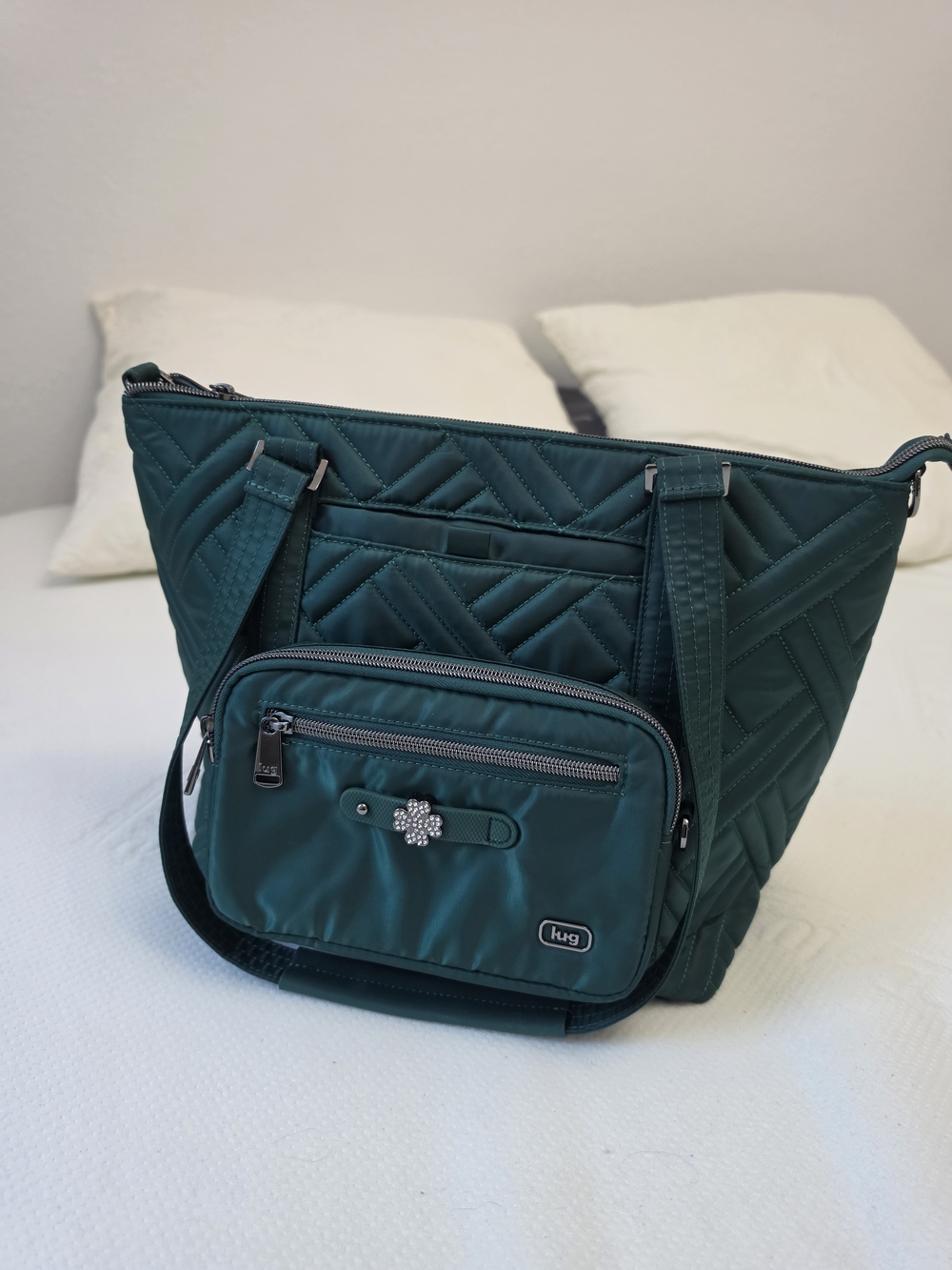 Lug Wickedly Green Catamaran With Anchor Medium Tote Bag - Picture 1 of 5